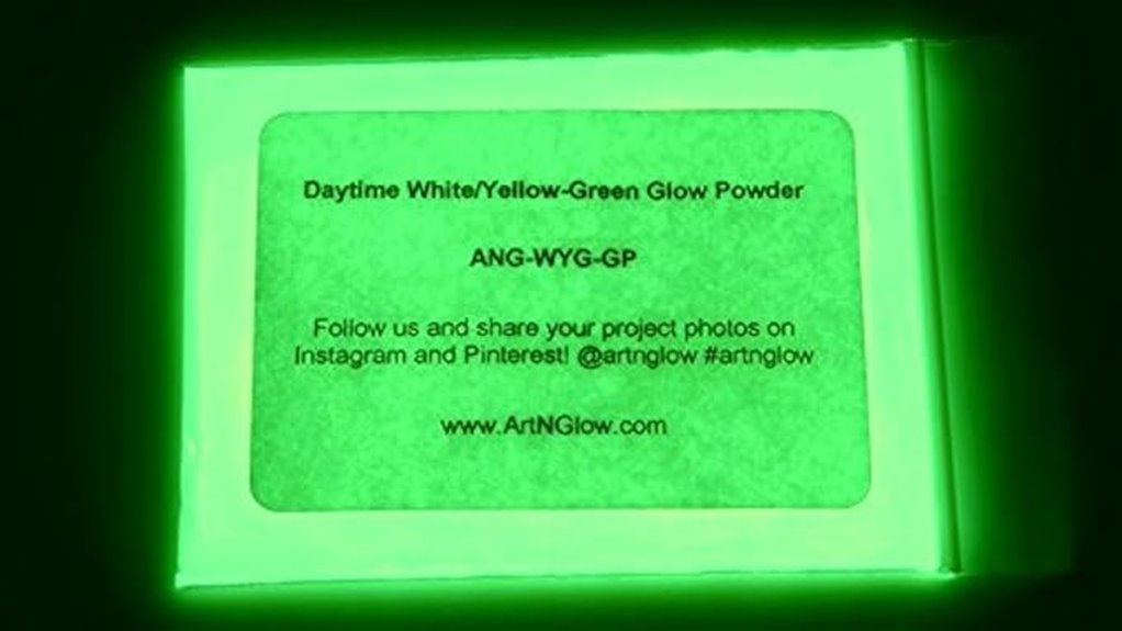 glow in the dark pigment powder