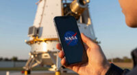 'We still don't have a lander': NASA's former chief expresses concerns about Artemis architecture